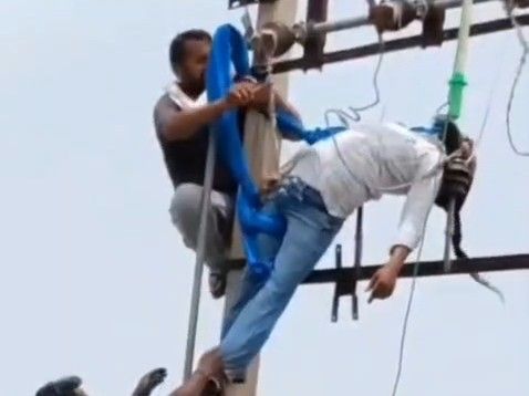 बिजली लाइन पर काम करते समय लाइनमैन झुलसा:  बठिंडा में पगड़ी के सहारे उतारा गया; हालत गंभीर, जांच शुरू – Bathinda News