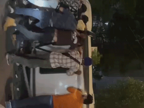 जालंधर के प्रेस क्लब चौक पर हादसा:  ड्राइविंग सीखते समय अनियंत्रित होकर बीच सड़क पलटी कार, बाल-बाल बची पति-पत्नी की जान – Jalandhar News