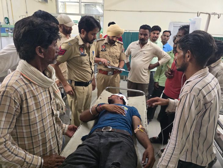 अबोहर में युवक पर धारदार हथियारों से हमला:  बाइक वापस मांगने गया था, वहां घात लगाए बैठे थे हमलावर, गंभीर हालत में फरीदकोट रेफर – Abohar News