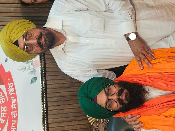 जीरकपुर नगर परिषद अध्यक्ष ने पदभार संभाला:  अरदास से की शुरुआत, पुराने विकास कार्यों, मास्टर प्लान की समीक्षा के दिए संकेत – Mohali News