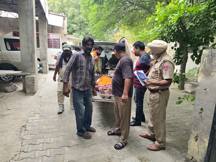 अबोहर में जियो कर्मचारी की संदिग्ध हालात में मौत:  पानी की कैन रखते ही बिगड़ी तबीयत, जमीन पर गिरा, अस्पताल पहुचने तक तोड़ा दम – Abohar News