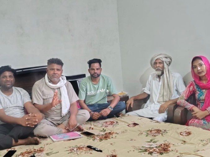 बरनाला में सोना दोगुना करने का झांसा देकर ठगी:  सोने के गहने और नकदी लिए, वापस करने से इनकार, कार्रवाई न होने पर 7 अगस्त को करेंगे चक्का जाम – Barnala News