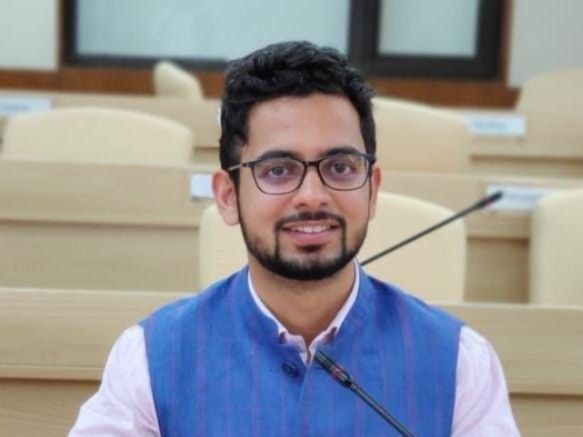 मोगा में सफाई कर्मचारियों की हड़ताल से गंदगी के ढेर:  डीसी ने वैकल्पिक कूड़ा निस्तारण व्यवस्था के आदेश दिए, कहा- आउट सोर्सिंग से सफाई सुनिश्चित कराएं – Moga News