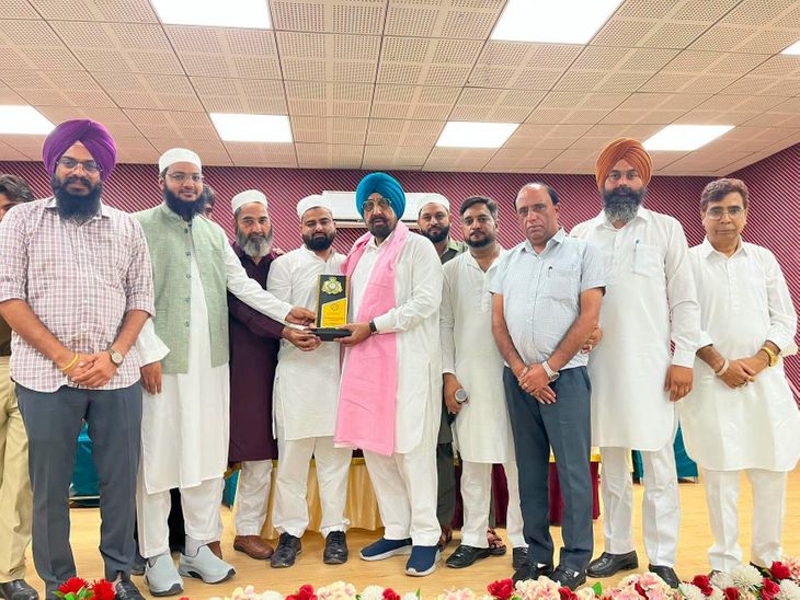 सलमानी बिरादरी ने जीरकपुर इकाई का गठन किया:  विधायक कुलजीत रंधावा और तीन नगर परिषद प्रधानों का किया सम्मान – Mohali News