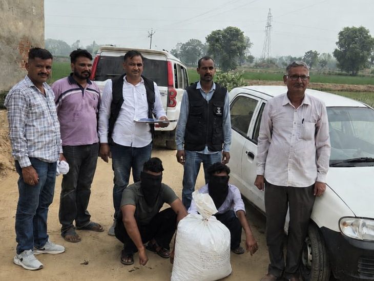 पंजाब से नशा लेकर फतेहाबाद पहुंचे 2 तस्कर गिरफ्तार:  सप्लाई करने से पहले एएनसी ने घेरा, भागने की कोशिश नाकाम; ऑल्टो कार जब्त – Fatehabad (Haryana) News