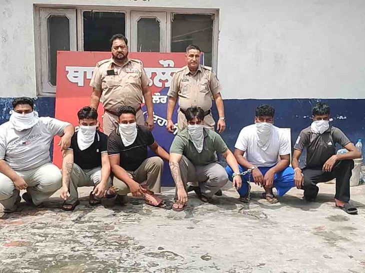 जालंधर पुलिस ने अवैध हथियारों के साथ 6 पकड़े:  हाईटेक नाके पर चेकिंग में गिरफ्तार, दो दिन के रिमांड पर लिया, डिलिवरी देने जा रहे थे – Jalandhar News