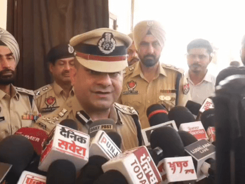 लुधियाना में पुलिस कमिश्नर ने SHO सस्पेंड किया:  काम में लापरवाही का आरोप, पुलिस लाइन भेजा; जांच के दायरे में व्हीकल कमेटी – Ludhiana News
