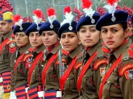 चंडीगढ़ पुलिस कांस्टेबल भर्ती के नियम बदले:अब इंटरव्यू नहीं होगा, 3 भाषाओं में क्वेश्चन पेपर आएगा; गलत जवाब पर नेगेटिव मार्किंग चंडीगढ़ पुलिस कांस्टेबल भर्ती के नियम बदले:अब इंटरव्यू नहीं होगा, 3 भाषाओं में क्वेश्चन पेपर आएगा; गलत जवाब पर नेगेटिव मार्किंग