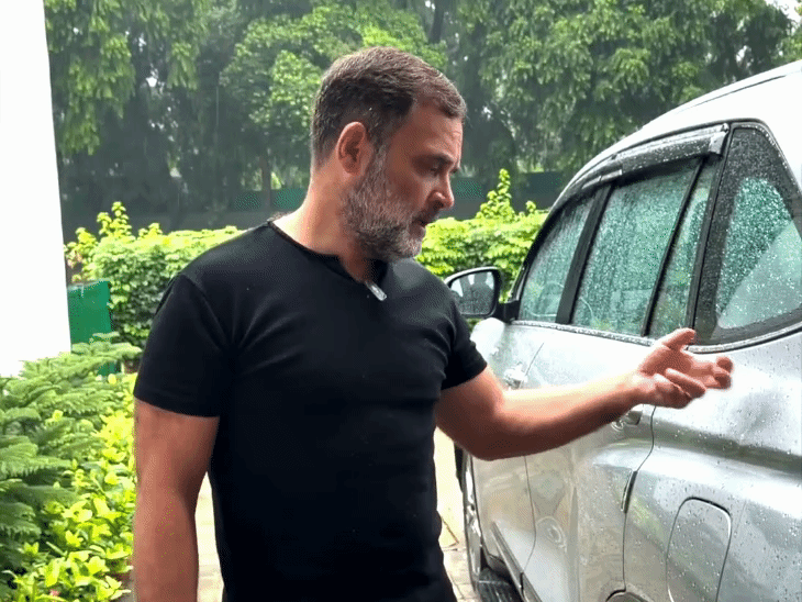 राहुल ने कार की पेट्रोल टंकी खोली,E20 पर सवाल उठाए:कहा- दाल में काला नहीं, पूरी दाल ही काली है; अब ये मुद्दा उठाएंगे राहुल ने कार की पेट्रोल टंकी खोली,E20 पर सवाल उठाए:कहा- दाल में काला नहीं, पूरी दाल ही काली है; अब ये मुद्दा उठाएंगे