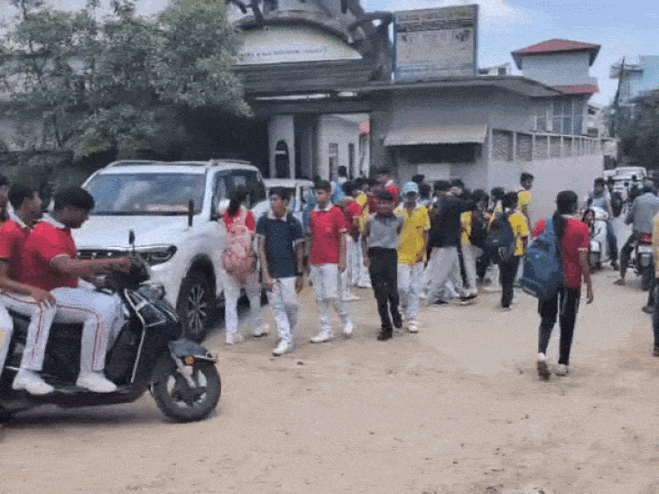 Jhansi Alpine School Minor Students Riding Bikes | ARTO Inspection