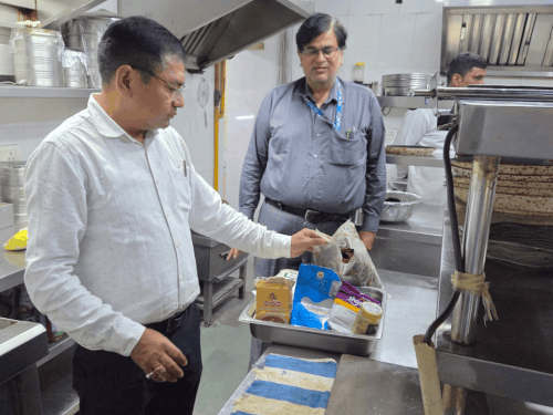 उत्तराखंड में खाद्य सुरक्षा विभाग की बड़ी कार्रवाई: ऋषिकेश और टिहरी के होटलों पर छापेमारी