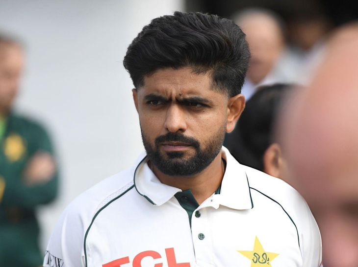 Pakistan Crumbles to 110 in Lord's Test First Innings; England Extends Lead to 261 Runs