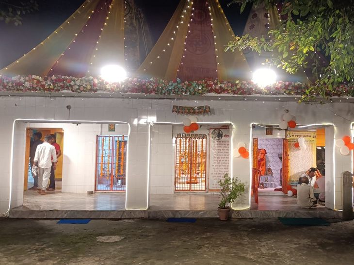 प्रयागराज के कोटवा में जन्माष्टमी की धूम: नन्हे कृष्णों ने फोड़ी मटकी, भक्ति में डूबा क्षेत्र