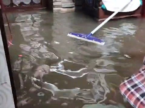 बरेली में मूसलधार बारिश से जनजीवन अस्त-व्यस्त: जलभराव ने खोली नगर निगम की पोल