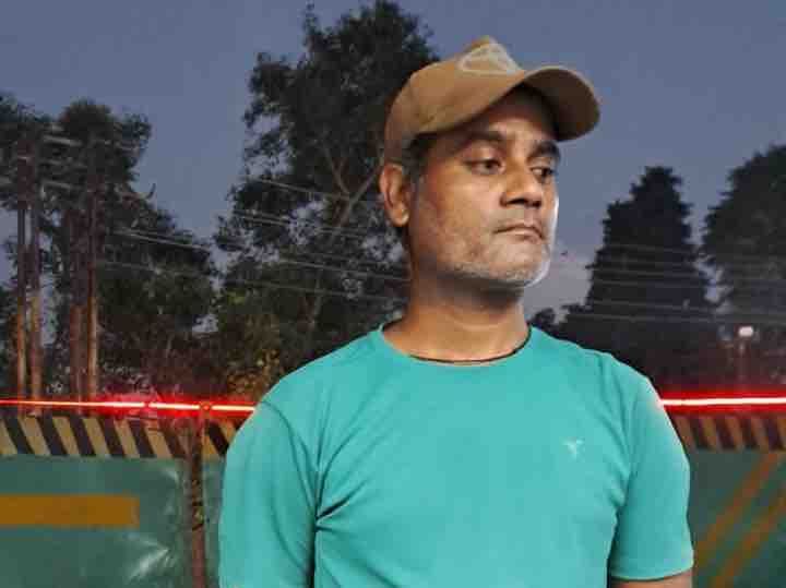 कानपुर में शराब पीकर स्टंट कर रहे युवक की मौत: दोस्त गंभीर घायल, 90 की रफ्तार में हाथ छोड़कर बाइक चला रहा था