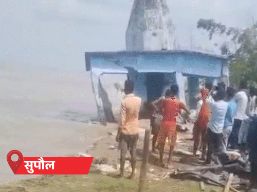 Bihar Flood Crisis: 4.4 Million People Stranded as Crematoriums Submerge and Temples Wash Away