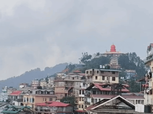 हिमाचल प्रदेश में मानसून का तांडव: 300 लोगों की जान गई और ₹1683 करोड़ की संपत्ति नष्ट