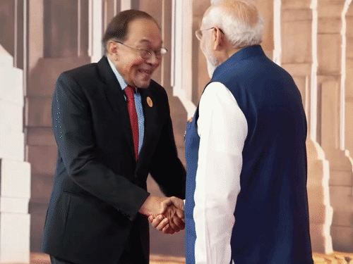 Malaysia PM Anwar Ibrahim Viral Bollywood Playlist At BRICS Summit