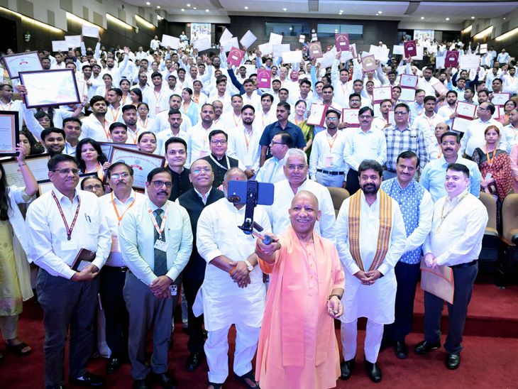 Yogi Adityanath: PM Modi to Distribute Appointment Letters to 51000 Youth