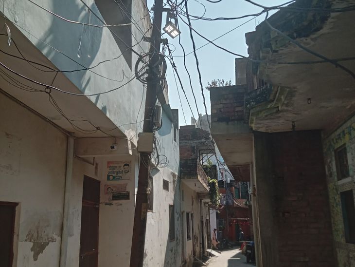 Bibjai Hadaf Street Light Controversy | Electricity Wastage in Ward 28