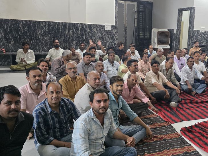 छबड़ा में 11 अक्टूबर से शुरू होगी रामलीला: दशहरा पर्व तक चलेगा मंचन, बैठक में नवयुवक रामलीला मंडल की नई कार... - Dainik Bhaskar