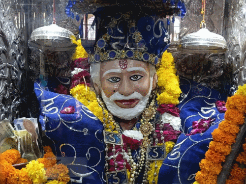बावलिया बाबा के श्राद्ध दिवस पर उमड़े श्रद्धालु: चौरासिया मंदिर में हुई महाआरती, बच्चों ने नृत्य नाटिकाएं प... - Dainik Bhaskar