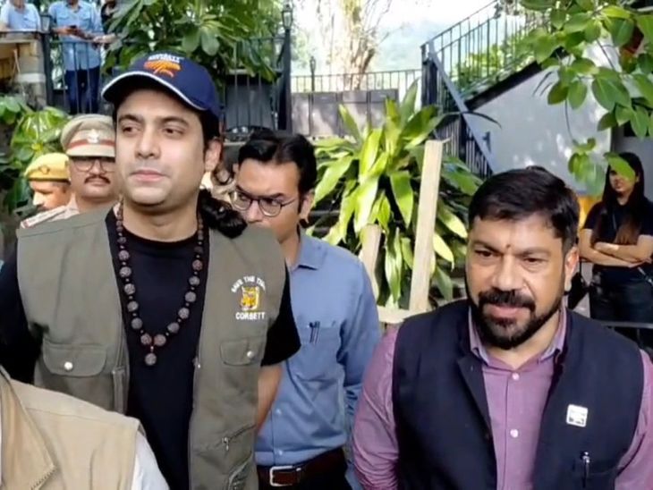 জুবিন নৌটিয়াল বলেছেন – প্রকৃতি এবং বন্যপ্রাণী সংরক্ষণই আসল সমস্যা: রামনগরের করবেট সাহিত্য উৎসবে অংশ নিয়ে সংরক্ষণের প্রচেষ্টার প্রশংসা করেছেন