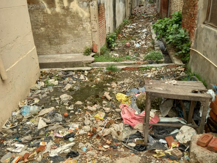 Lajpat Nagar Drain Cleaning | Councilor Arjun Yadav Promise Statement