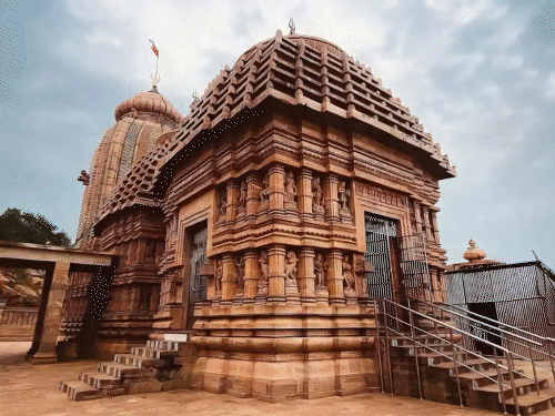 ओडिशा के तारा-तारिणी मंदिर में 16 दिन चलता है दुर्गा पूजा उत्सव