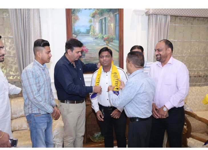 Raj Khosla and Devan join AAP