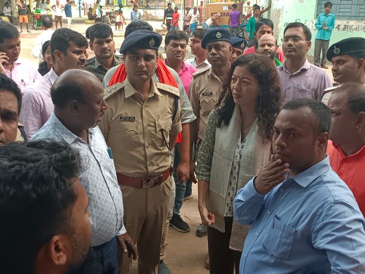 Jahanabad Durga Puja Pandal Inspection | DM Chiring Wai Bhutia Visit