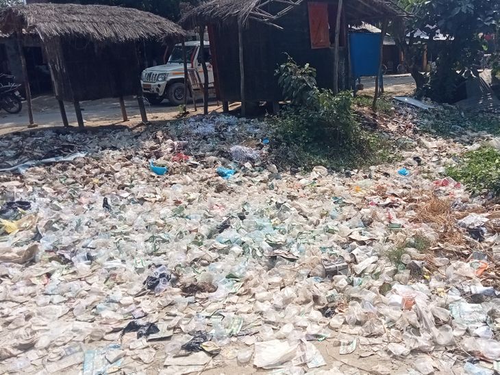Langri Bazar Durga Puja | Plastic Waste Menace & Administration Neglect