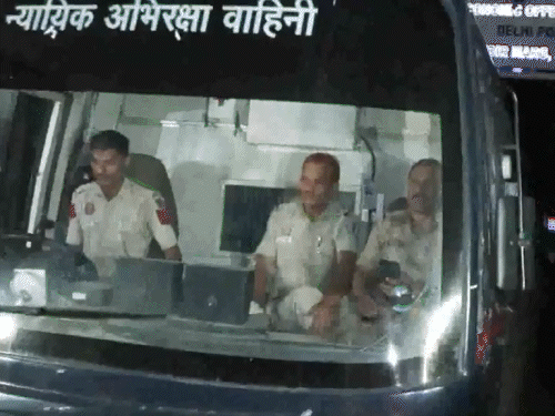Photo : Dainik Bhaskar Sourav Das et Ashutosh Ranka libérés après huit jours de détention