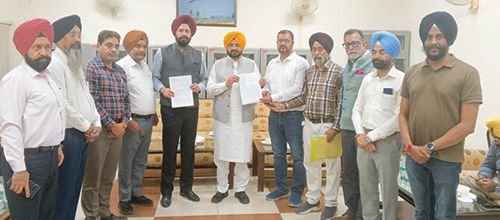 Powercom Engineers Association meeting with Power Minister