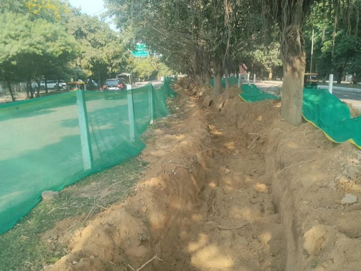 Greater Noida Pollution Control | Anti Smog Gun & Water Sprinklers Drive