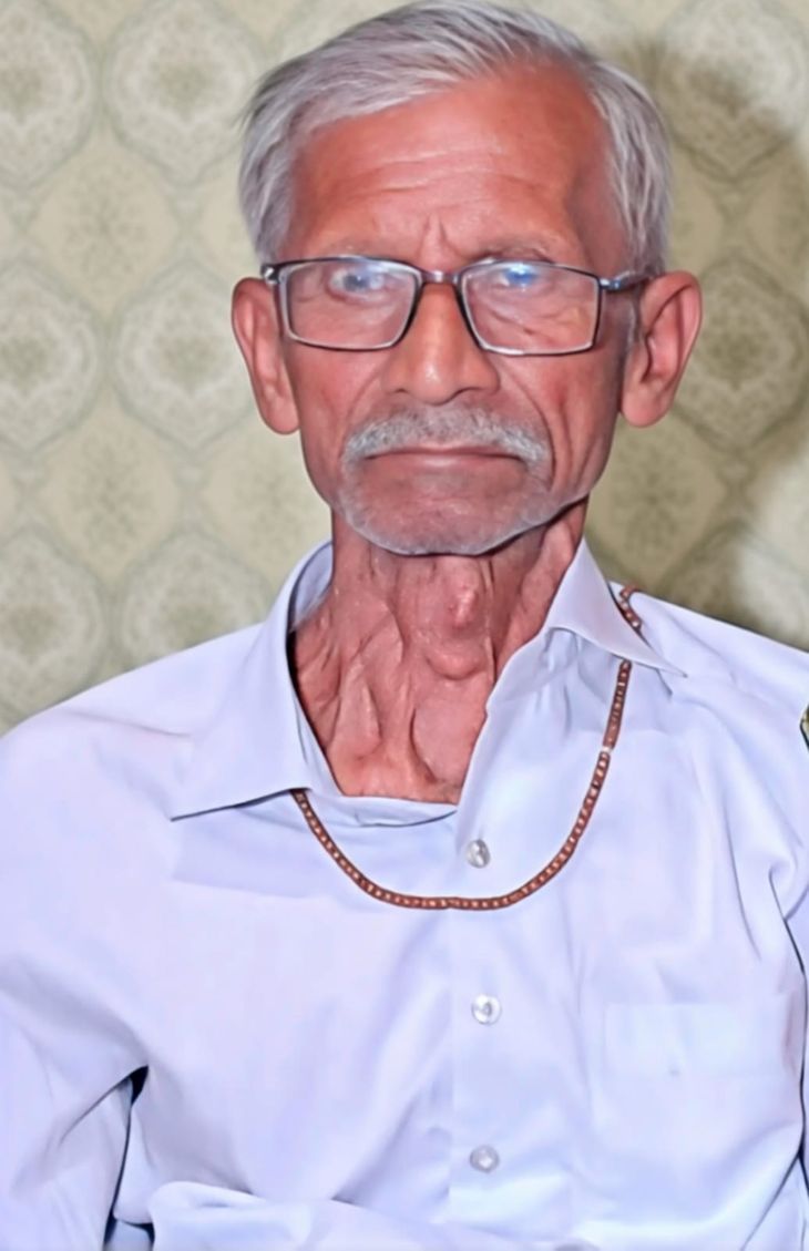 LJP district organization minister Narayan Das's father passes away ...