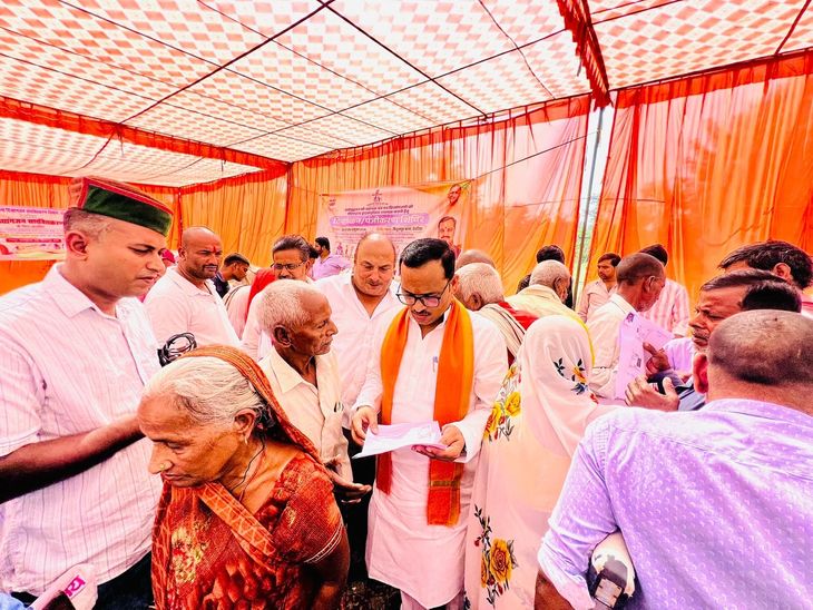 Rampura Karkhana News | MLA Surendra Chaurasia Hosts Divyang Camp