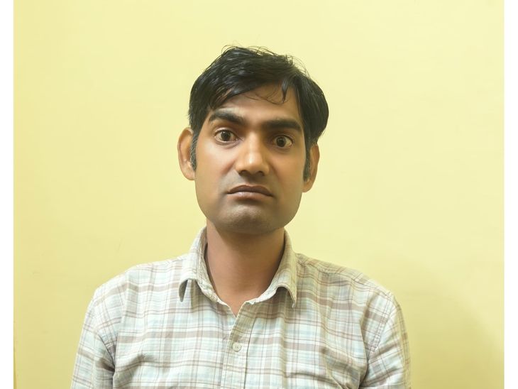 Ghaziabad PET Exam Fraud | Fake Candidate Caught During Biometric Test