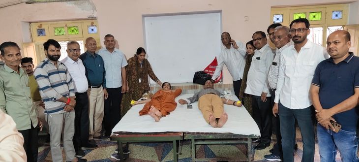 There is no greater virtue than donating blood, one unit of blood can ...