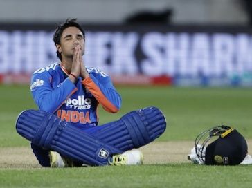 अभिषेक शर्मा बने नंबर-1 टी20 बल्लेबाज: ईशान किशन दो स्थान फिसले, पाकिस्तान के साहिबजादा फरहाना दूसरे नंबर पर आए