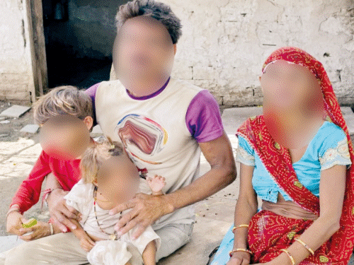बच्चियों की दलाली का घिनौना कारोबार