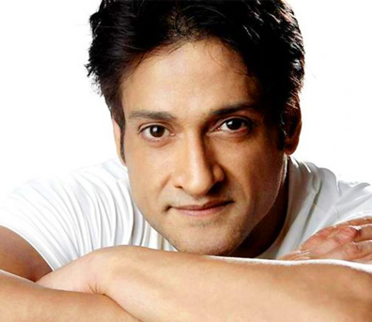 Bollywood actor Inder kumar died due to Heart attack