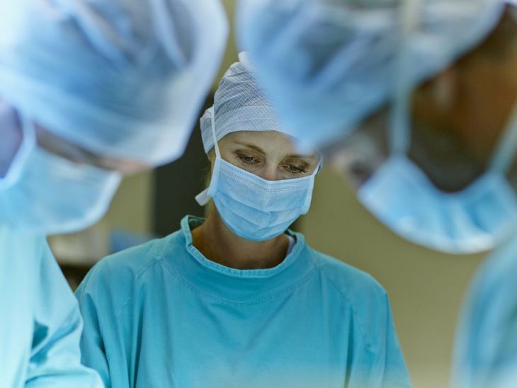 Fewer complications for patients after surgery by a female doctor; They ...