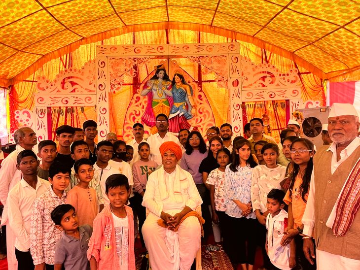 Dnyaneshwari Katha to the sound of Talamridanga, concluding the Nirupan ...