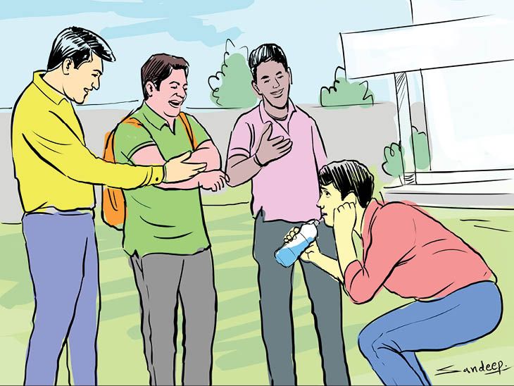 केरळमध्ये विद्यार्थ्याला थुका मिसळलेले पाणी प्यायला लावले: गुडघ्यावर बसवून मारहाण, 7 विद्यार्थी निलंबित; आठवड्यात राज्यात रॅगिंगची तिसरी घटना केरळमध्ये विद्यार्थ्याला थुका मिसळलेले पाणी प्यायला लावले: गुडघ्यावर बसवून मारहाण, 7 विद्यार्थी निलंबित; आठवड्यात राज्यात रॅगिंगची तिसरी घटना