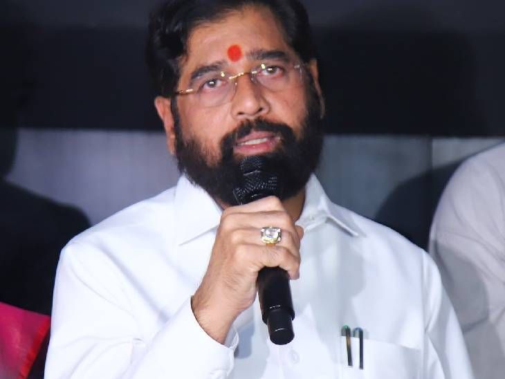 इनाथ शिंदे यांनी उधव ठाकरे, लाडकी बहिणी योजना, सेंट कॉर्नेशनमधील महिलांसाठी अर्धा तिकिटे टीका केली. लेडी बहीण, एसटी सवलत बंद होणार नाही: एकनाथ शिंडे यांनी या भूमिकेचे स्पष्टीकरण दिले; उधव ठाकरे घरी लोकांवर टीका करतात – मुंबई न्यूज