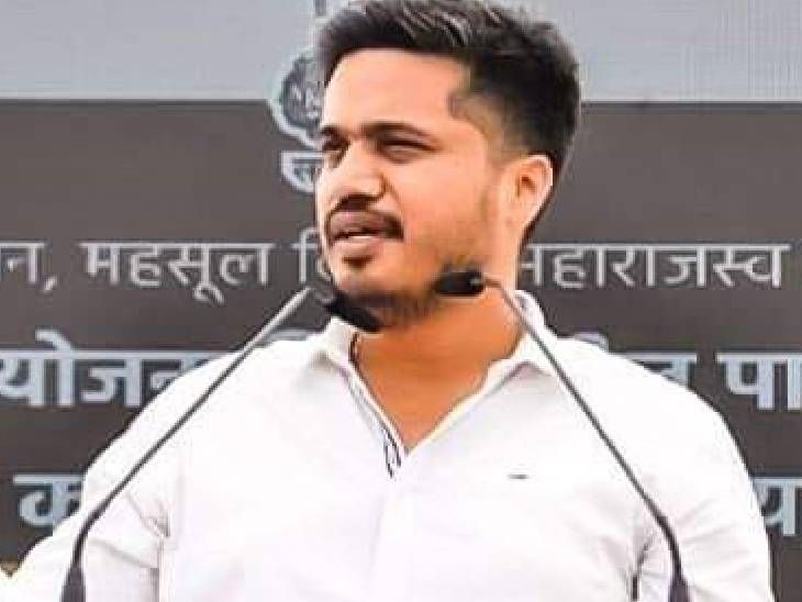 Rohit Pawar Criticizes Devendra Fadnavis Government Over 10th Marathi Paper Leak | फोडाफोडी सरकारचा स्थायीभाव असल्याने 10 वीचा मराठी भाषेचाही पेपर फुटला: आमदार रोहित पवार यांचा सरकारवर निशाणा – Mumbai News