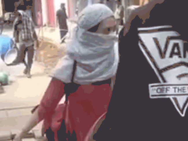बंगळुरूत रॅपिडो चालकाने महिलेला थप्पड मारली:  बेपर्वाईने गाडी चालवण्यावरून वाद झाला; कर्नाटकात आजपासून बाईक टॅक्सींवर बंदी