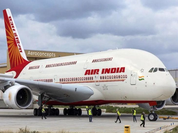 तपासणीशिवाय एअरबस उडवल्याबद्दल एअर इंडियाला इशारा:  DGCA ने म्हटले- विमानात असत्यापित आपत्कालीन उपकरणे आढळली, नोंदणी देखील जुनी होती
