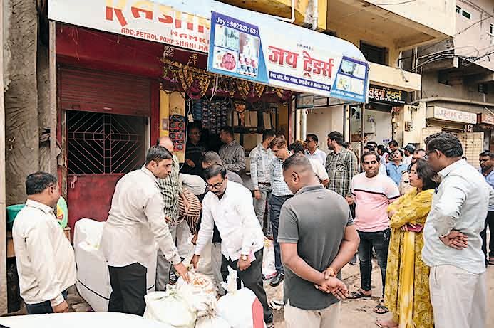 150 किलो प्लास्टिक बॅग जप्त; दुकानही सील – Amravati News